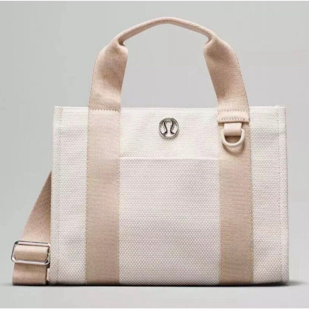 NWT Lululemon Two-Tone Canvas Mini Tote Bag 4.5L Mojave Tan/Light Ivory